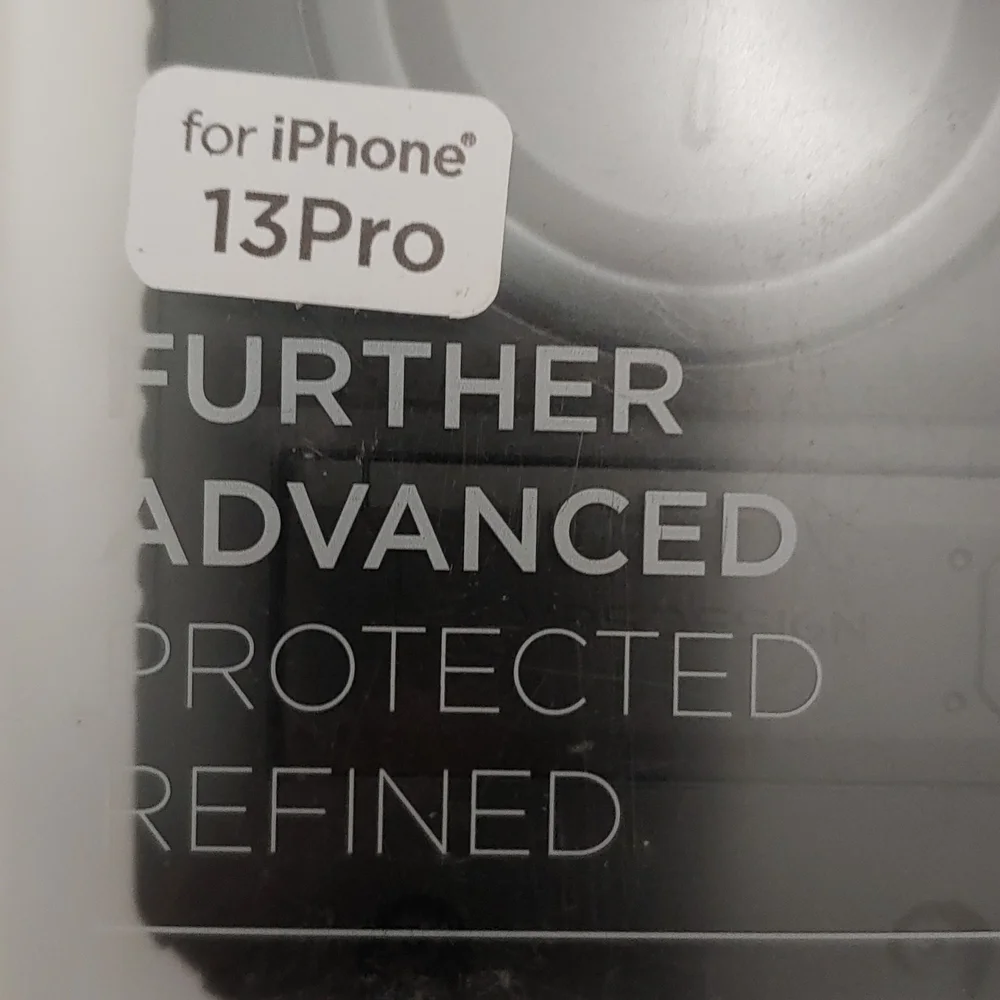 VRS Design iPhone 13Pro Phone Case NIB